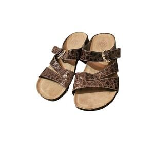 Hokus Pokus brown‎ sandals size 11